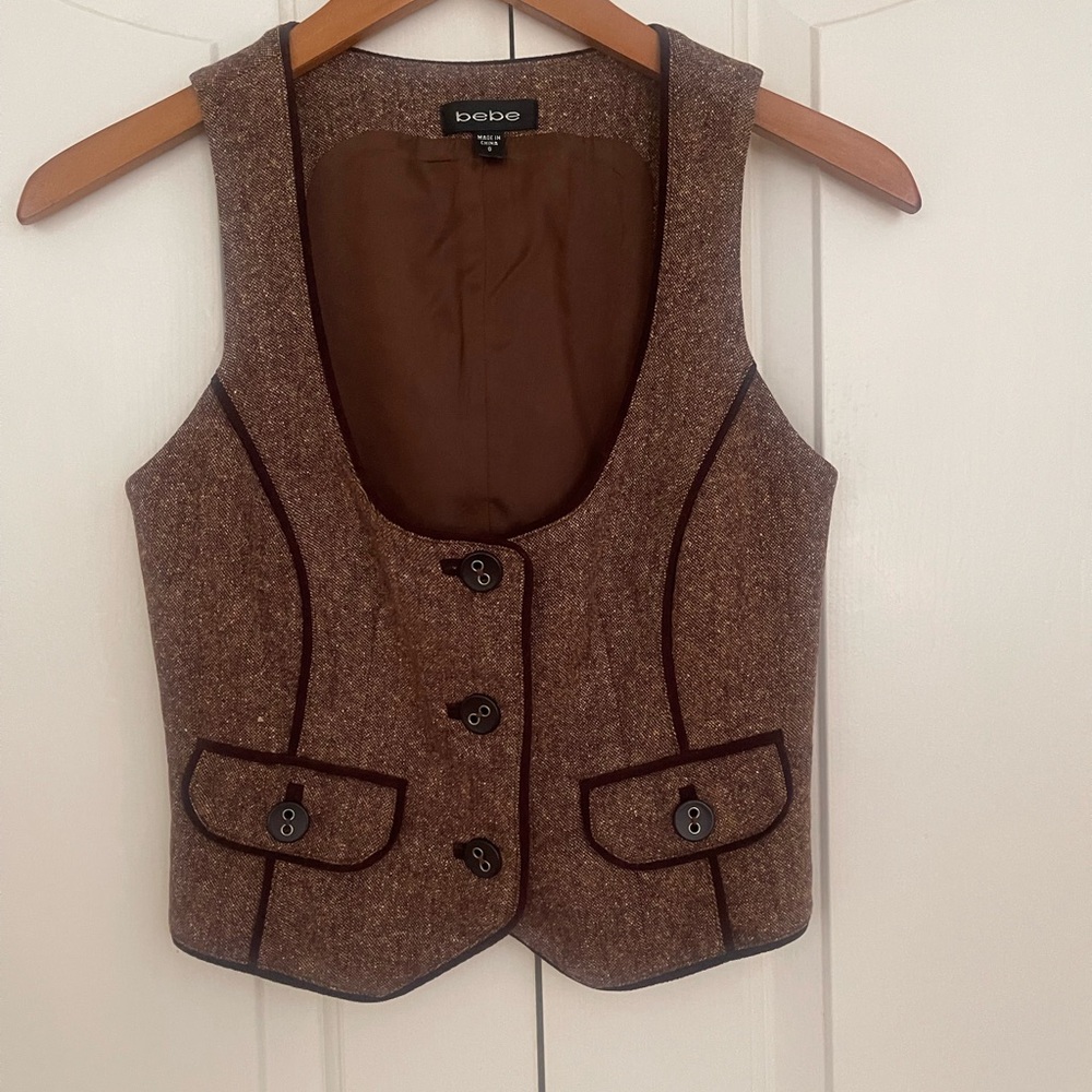 Bebe Tan Women's Vest with Black Accents